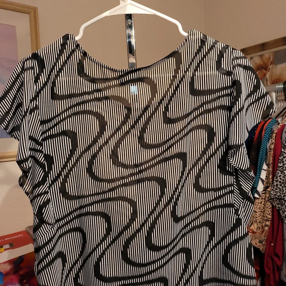 Blouse - Picture 3 of 4